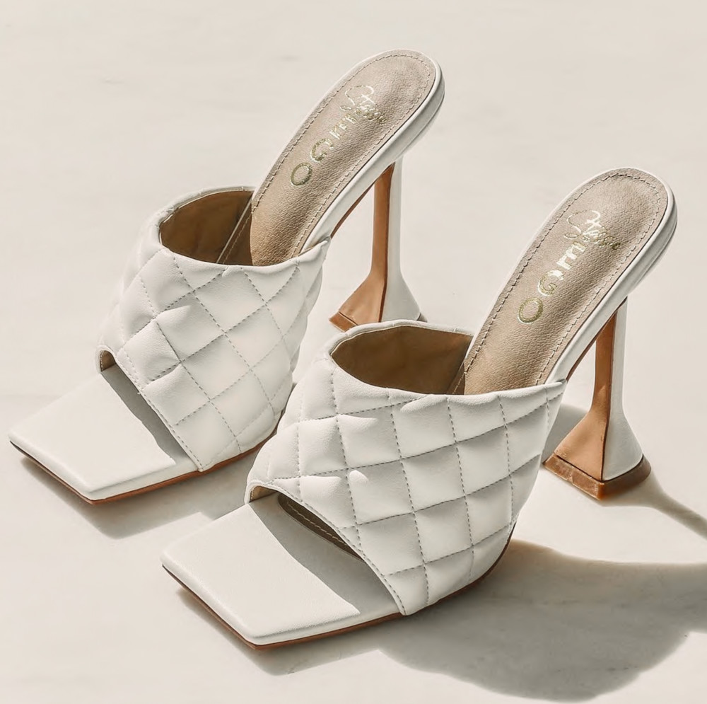 Blog Mode Chaussures Tendance été 2020 Mules Talon Sandales Bout Carré Sandales Brides June Sixty Five 5