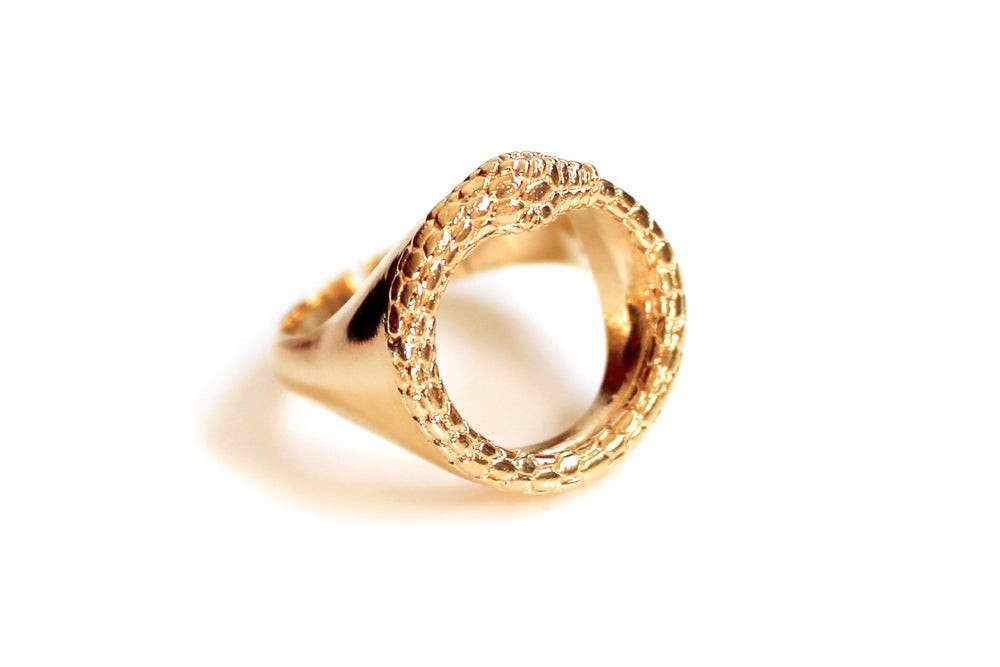 Fashion Blog Mode Tendance Trend Bijou Jewellery Comme Des Soeurs Ring Bague Or Gold Serpent Snake