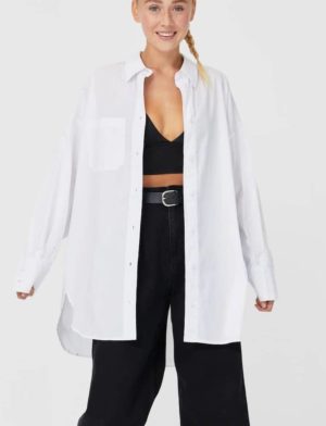 Junesixtyfive Fashion Blog Mode Tendance Automne Hiver 2020 Selection Stradivarius Chemise Blanche Oversize