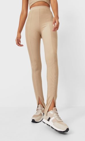 Junesixtyfive Fashion Blog Mode Tendance Automne Hiver 2020 Selection Stradivarius Pantalon Fendu Beige