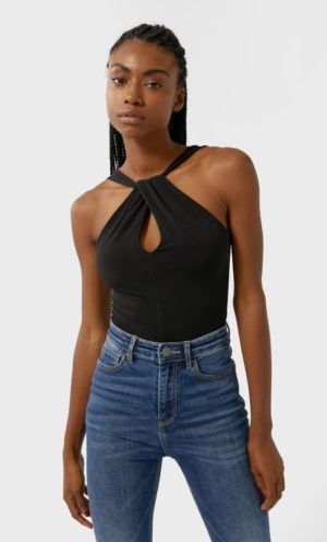 Junesixtyfive Fashion Blog Mode Tendance Automne Hiver 2020 Selection Stradivarius Top Body Noir Noue Ajoure