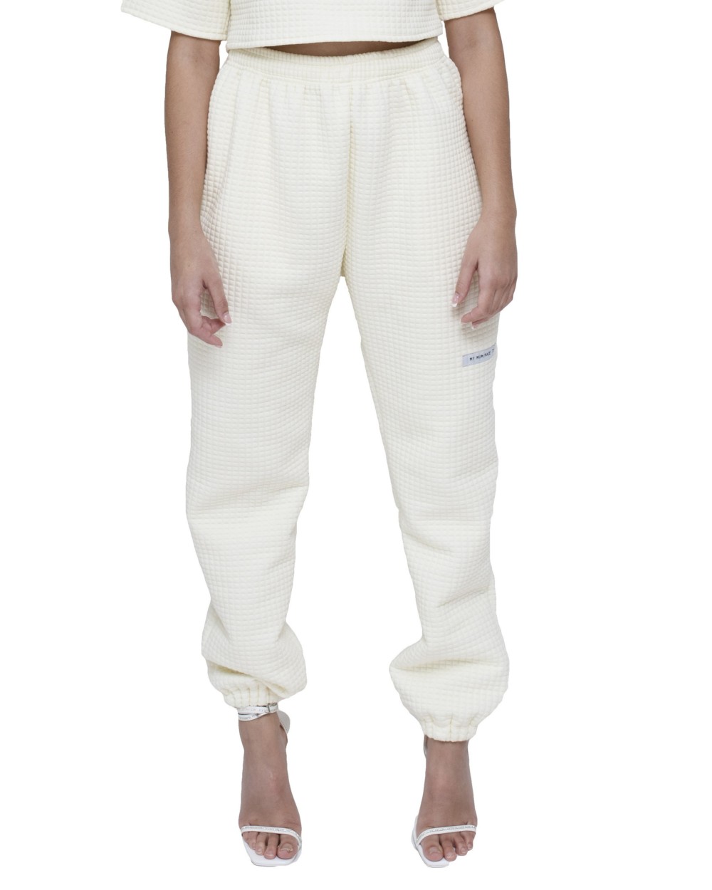 My Mum Made It Junesixtyfive Fashion Blog Mode Tendance Automne Hiver 2020 Loungewear Jogging Blanc